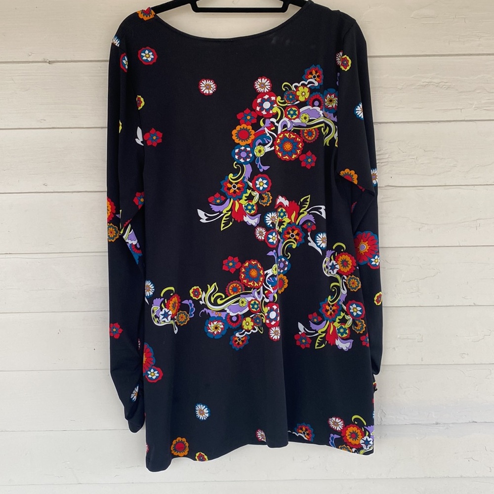 Long Sleeve Blouse - Picture 3 of 3